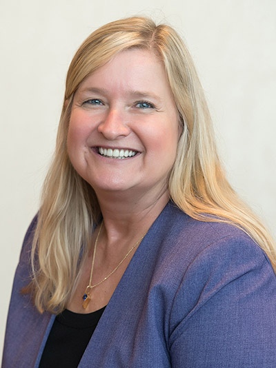 LaRae Bakerink headshot